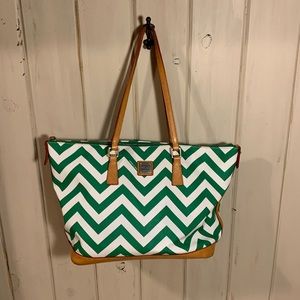 Green/white chevron Dooney & Bourke tote & wallet